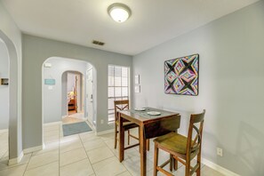 House (3 Bedrooms) | Interior - Pet-friendly Corpus Christi Home: 12 Mi to Beach! (Corpus Christi)