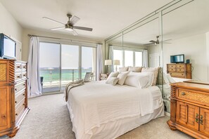 Apartment (2 Bedrooms) | Interior - Oceanfront Destin Condo With Pool & Beach Access (Destin)