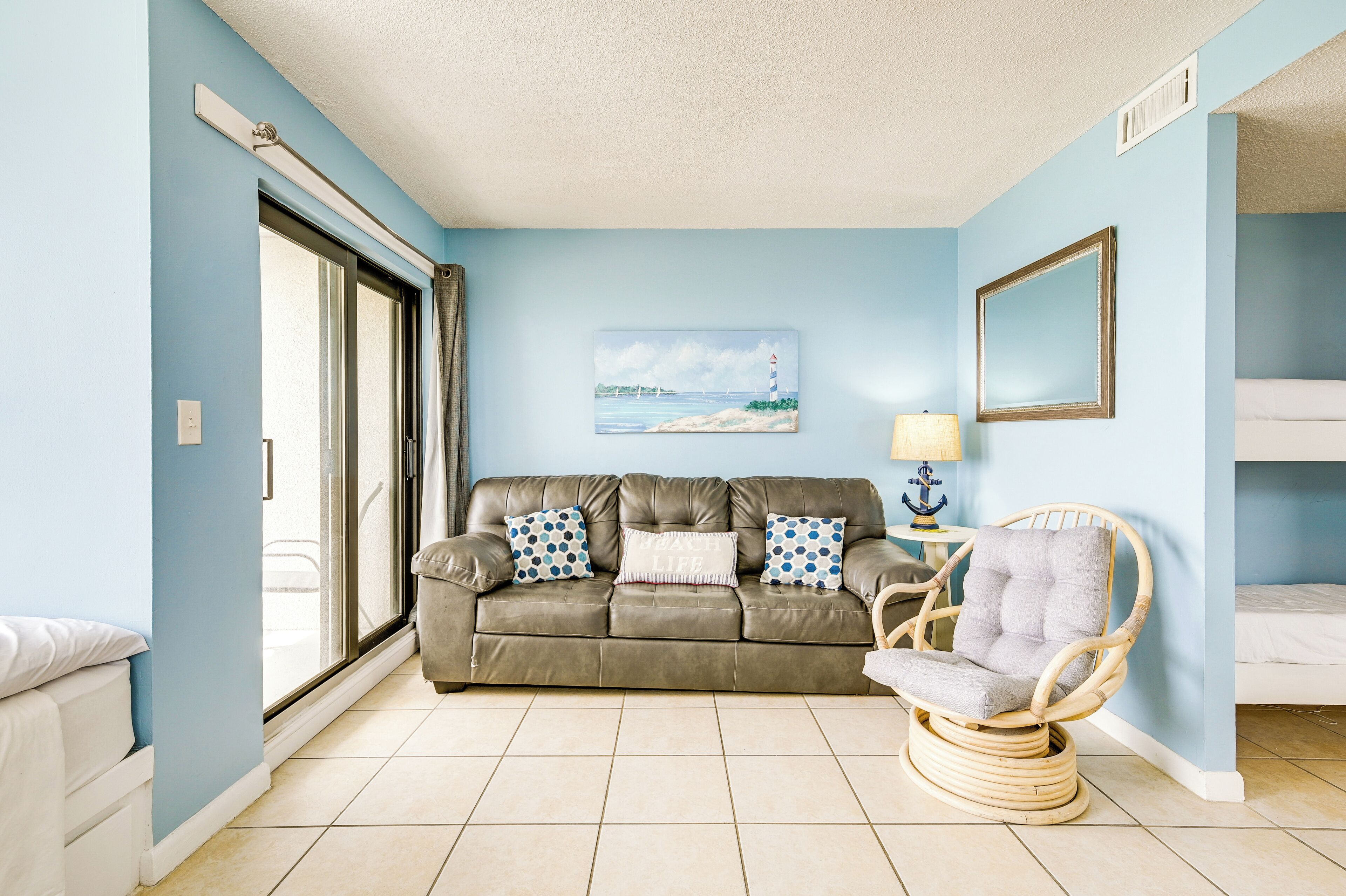 Apartment (0 Bedroom) | Interior