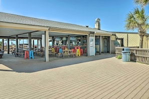 Apartment (0 Bedroom) | Interior - Shore & Pool Access: Resort Condo in Myrtle Beach! (Myrtle Beach)