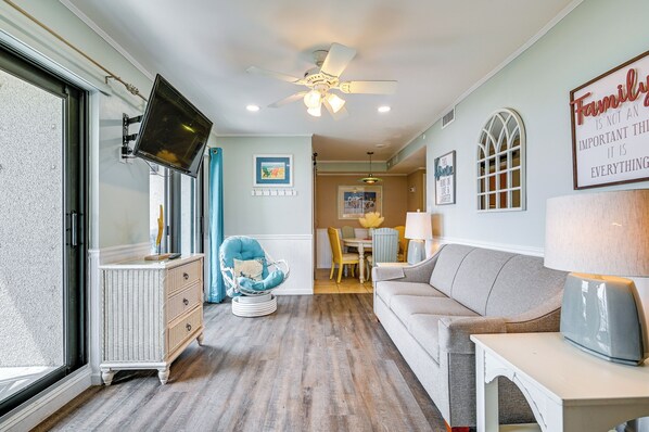 Apartment (3 Bedrooms) | Front of property