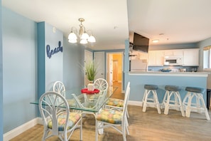 Apartment (2 Bedrooms) | Interior - Oceanside Days & Sunset Dining: Myrtle Beach Condo (Myrtle Beach)