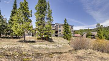 Apartment (0 Bedroom) | Interior