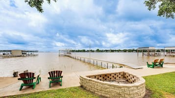 House (3 Bedrooms) | Front of property