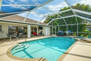 Interior - Dog-friendly Cape Coral Home: On-site Canal Access (Cape Coral)