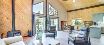 Pine Mountain Club Cabin w/ A/C & EV Charger