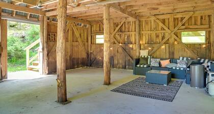 Catskills Family Retreat: Fishing & Hiking On-site