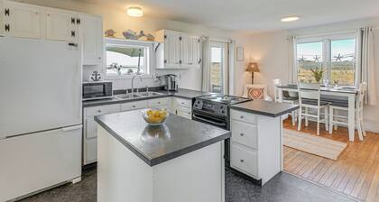 Peaceful Lubec Home w/ Views: Walk to Beach!