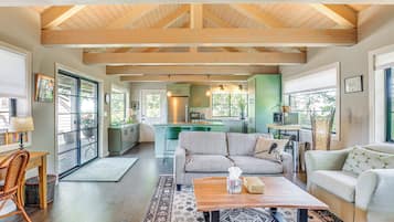 Cottage (1 Bedroom) | Interior