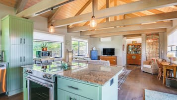 Cottage (1 Bedroom) | Intérieur