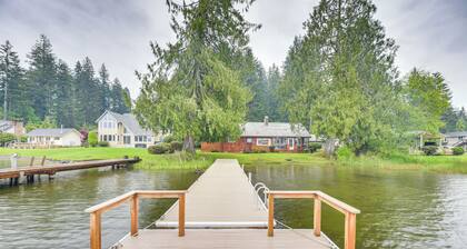 Waterfront Grapeview Escape w/ Boat Dock & Views!