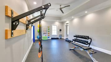 Apartment (0 Bedroom) | Interior