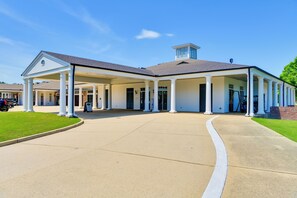 Apartment (0 Bedroom) | Interior