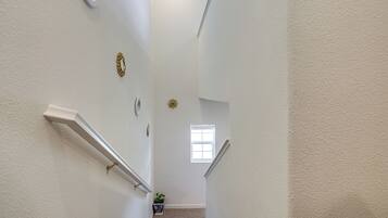 Nhà (4 Bedrooms) | Nội thất