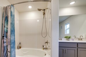 Hus (4 Bedrooms) | Interiør