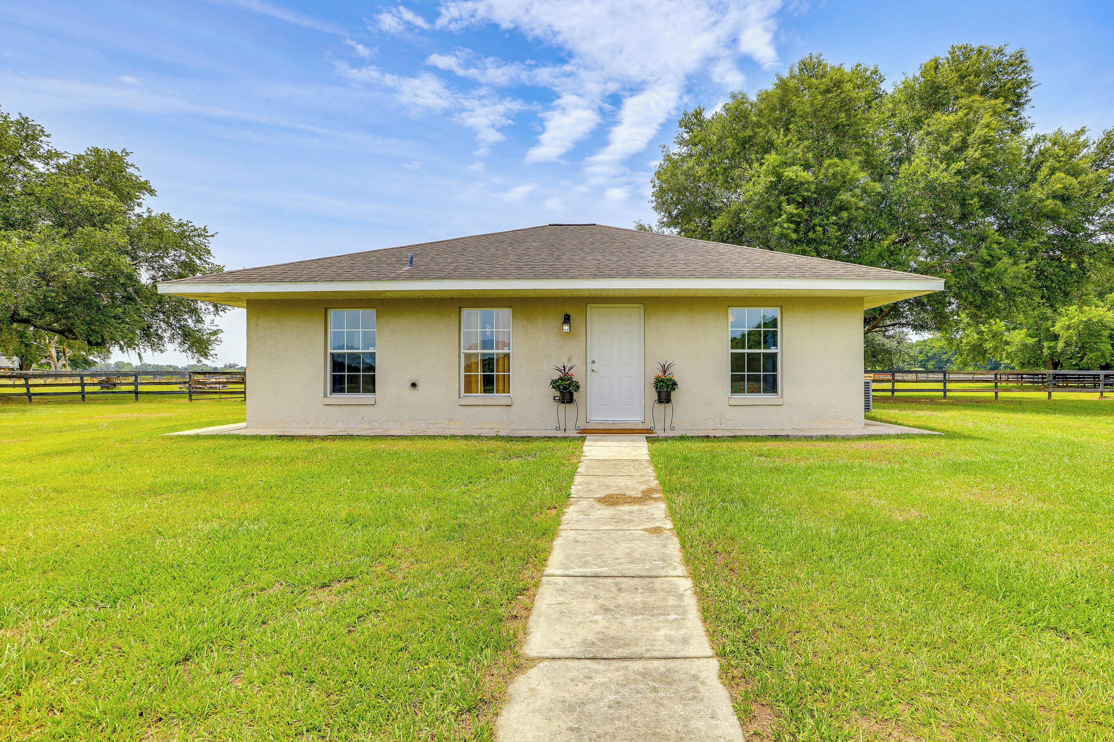 Hus (3 Bedrooms) | Fasade