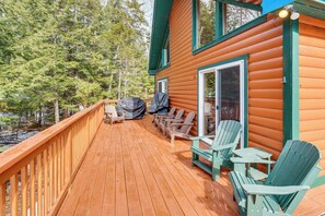 House (3 Bedrooms) | Interior - Tranquil Thornton Cabin: Deck, Views & Game Room! (Thornton)