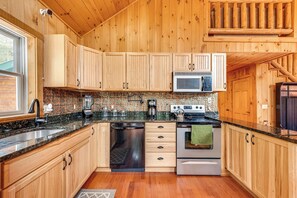 House (3 Bedrooms) | Interior - Tranquil Thornton Cabin: Deck, Views & Game Room! (Thornton)