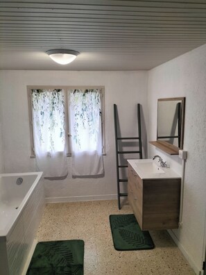 Hair dryer, towels
