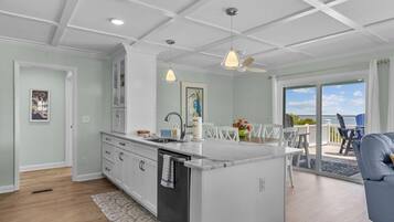 Maison, 3 chambres | Intérieur