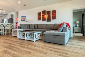 Interior - Wine N' Sea - 2704 Bienville 5 Bedroom Home by RedAwning (Dauphin Island)