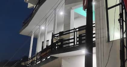 Rudransh Guest House Pipalkoti