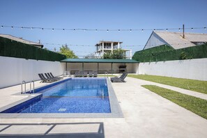 Alberca al aire libre por temporada 