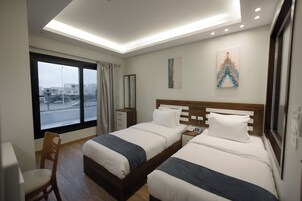 Caja de seguridad en la habitación y sistema de insonorización