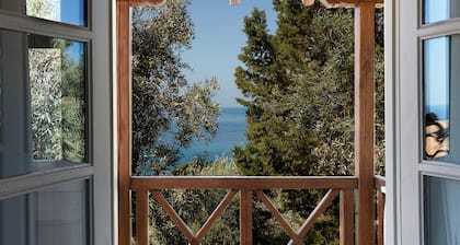 Villa Ira Skiathos Luxury Villa