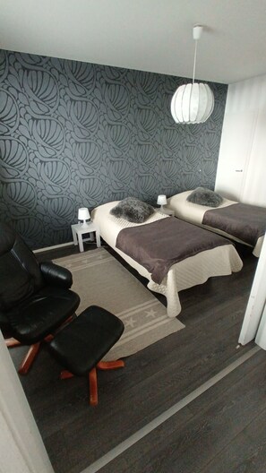 1 chambre, fer et planche à repasser, Wi-Fi, draps fournis