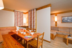 6 Schlafzimmer