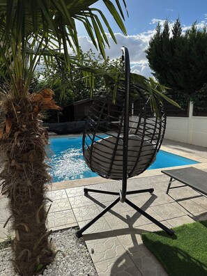 Pool - Charmante Maison au Nord de Paris Avec Piscine Chauffée (Argenteuil)
