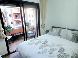 1 bedroom, WiFi, bed sheets - Accommodation close to all amenities (Marrakesh)