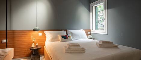 Bügeleisen/Bügelbrett, kostenloses WLAN, Bettwäsche