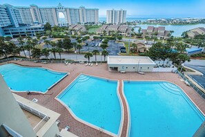 Et oppvarmet basseng