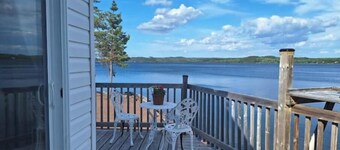 Skipper's View Cottage by the Sea - Pet Friendly!