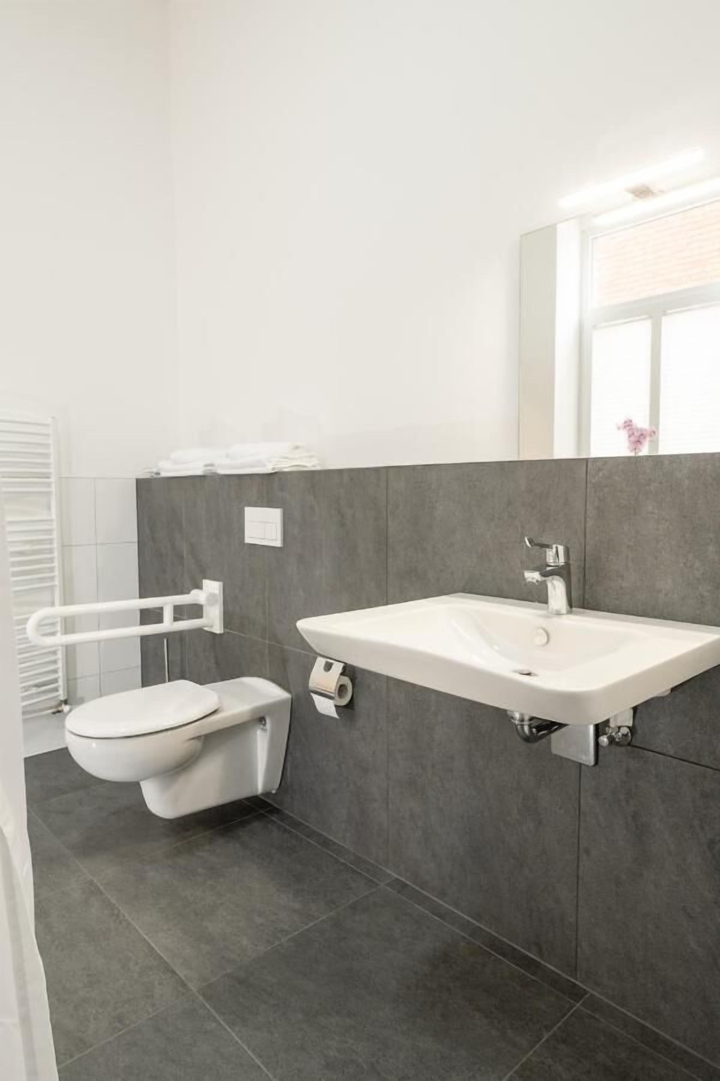 Doppelzimmer | Badezimmer | Haartrockner