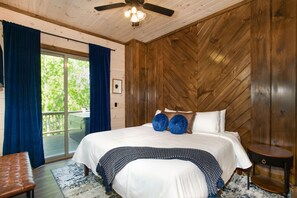 2 soveværelser, skrivebord, strygejern/strygebræt, gratis Wi-Fi