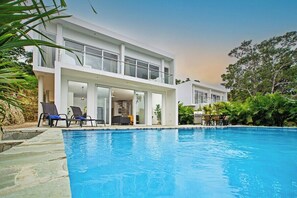 Indoor pool - V18a Casa Sueño  · Cozy 2-Level Villa w/ Pool around the mountain (Sosua)