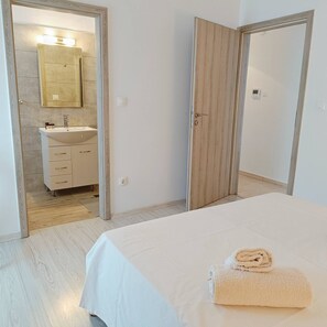 Appartamento, 3 camere da letto, balcone, vista città | 3 camere
