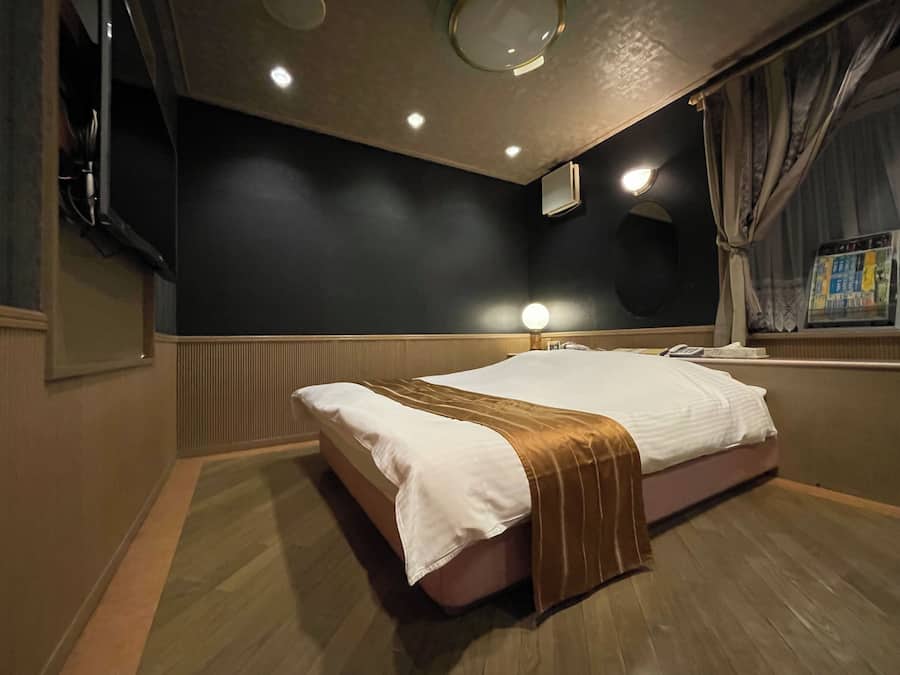 Double Room | Free WiFi