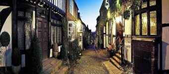 Pass the Keys | Whytecroft -Fabulous Family Fun!