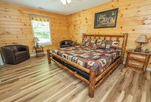 2 bedrooms, desk, free WiFi, bed sheets - *Cozy 2BD Cabin w/ HOT TUB! Fire Pit + Theater* (Sevierville)