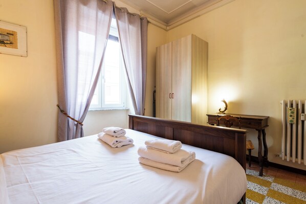 2 Schlafzimmer, Bügeleisen/Bügelbrett, kostenloses WLAN, Bettwäsche