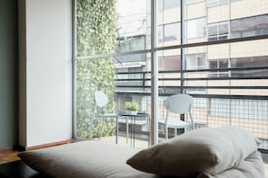 奢華公寓, 3 間臥室, 雪櫃 | 客廳 | 60 吋智能電視連有線電視頻道、Netflix、串流服務