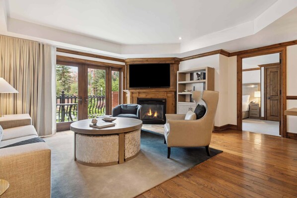 TV, fireplace - The Aspen Mountain Residences 22ABC - 3 Bedroom Residence (Aspen)