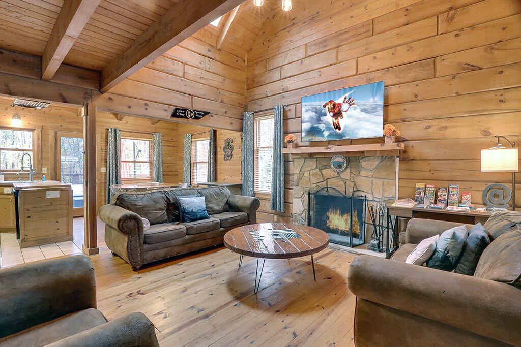 壁炉、桌上足球