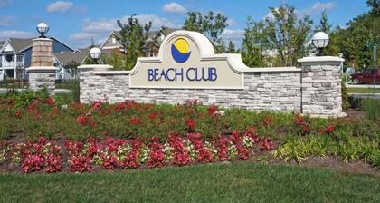 Large, beautiful house! 1.5 miles to Bethany Beach! Resort style amenities!!!