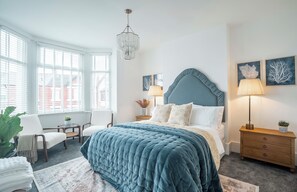 4 Schlafzimmer, Bügeleisen/Bügelbrett, WLAN, Bettwäsche