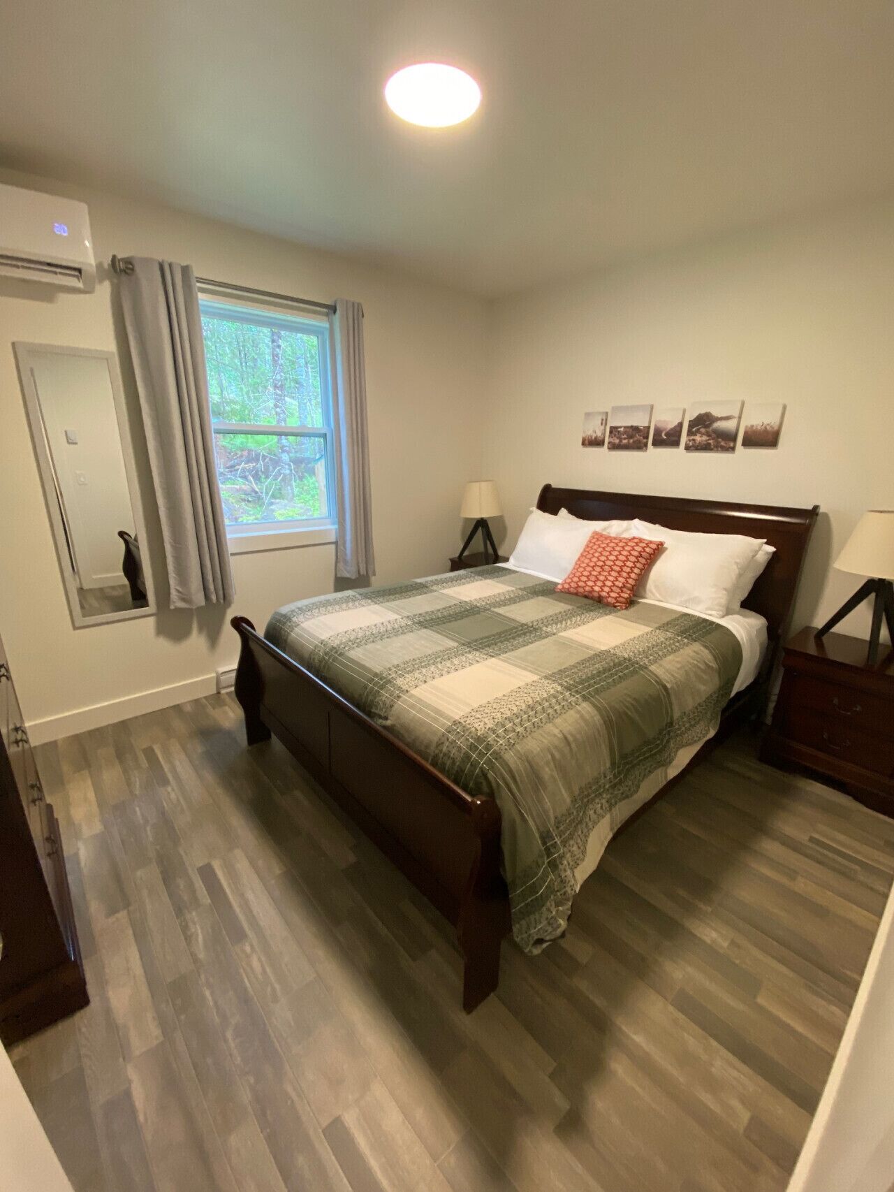 2 quartos, escrivaninha, Wi-Fi de cortesia